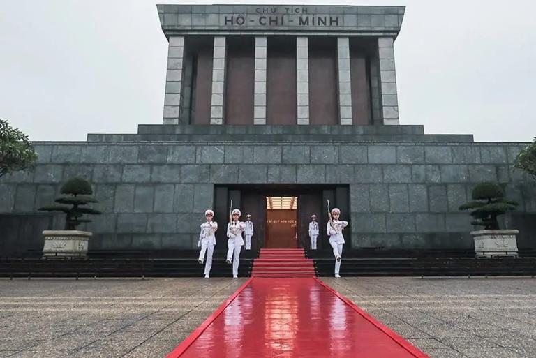 Ho Chi Minh Mausoleum