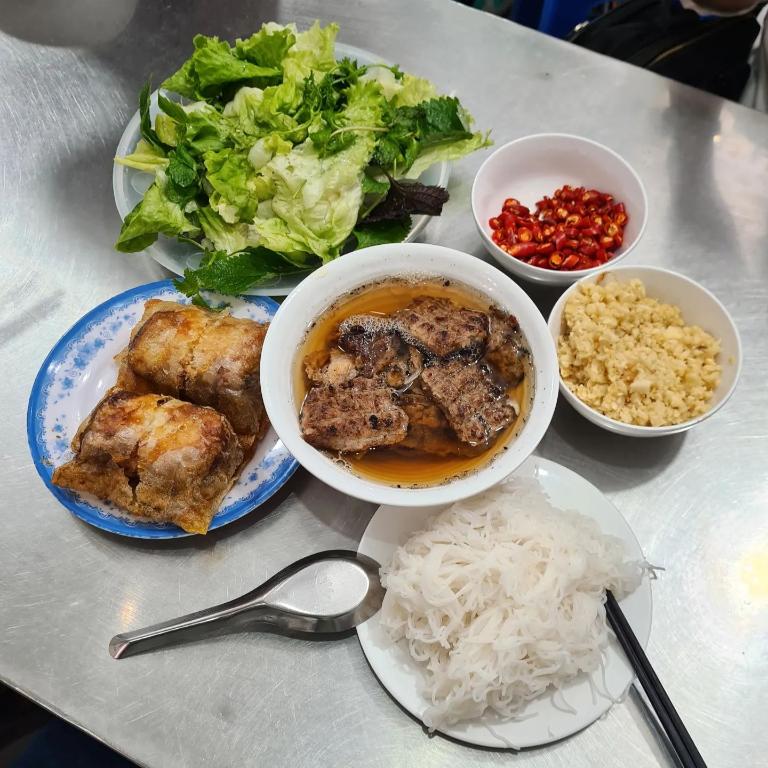 Bun Cha Huong Lien is another must-visit in the 36 Streets.