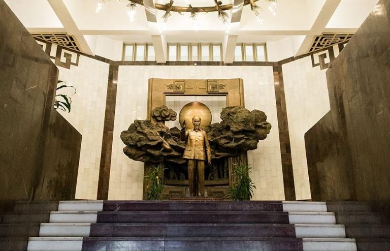 Ho Chi Minh Museum provides an in-depth look into the life and legacy of one of Vietnam’s most revered leaders.