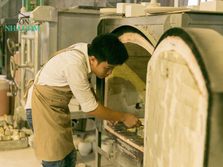 After shaping, the pottery is left to dry in a controlled environment. 