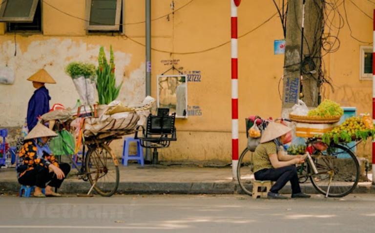 Benefits of Touring Hanoi by Motorbike