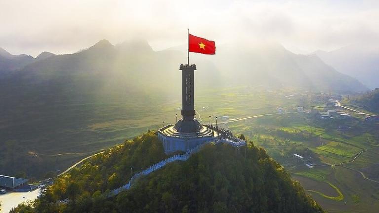 Lung Cu Flag Tower