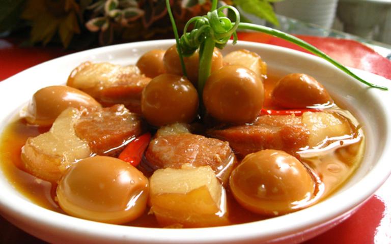 If you’re in the mood for something hearty and comforting, try Thit Kho Tau.