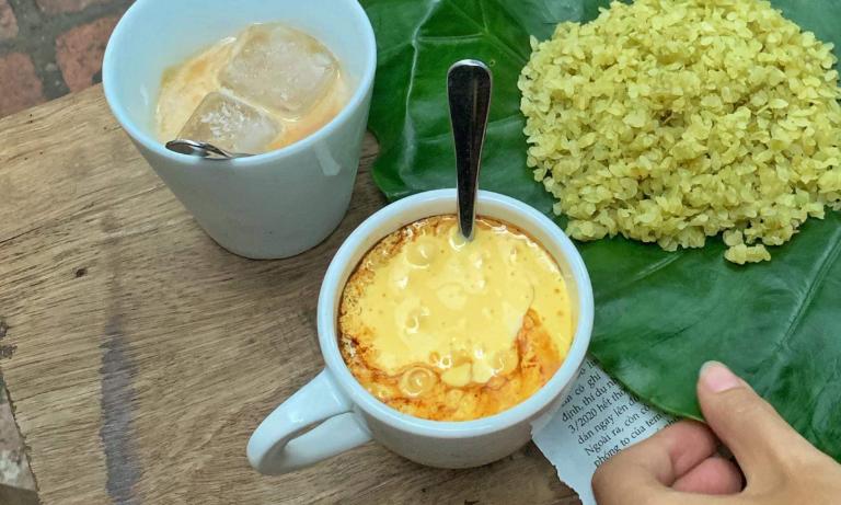 Egg coffee is a must-try dishes in Ha Noi’s Old Quarter