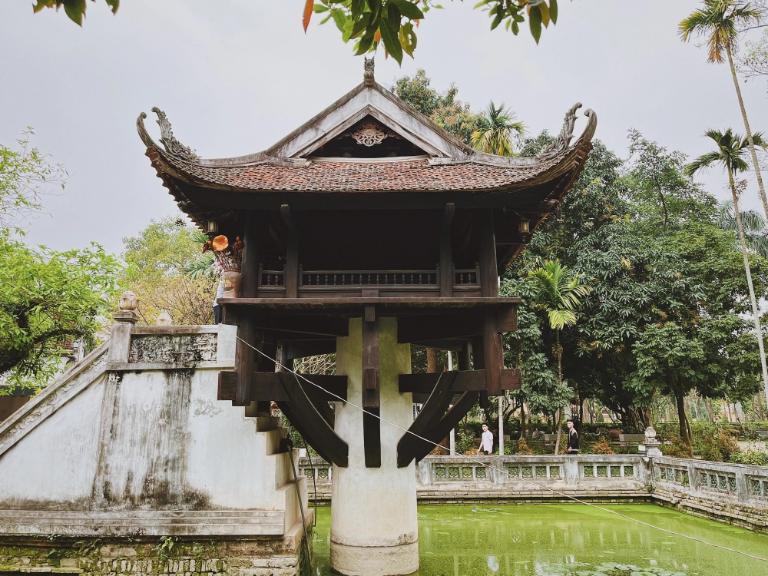 The pagoda itself is perched atop a single stone pillar