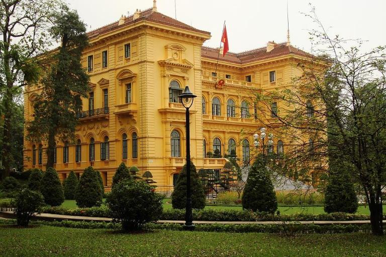 The Presidential Palace has witnessed a number of significant historical events. 