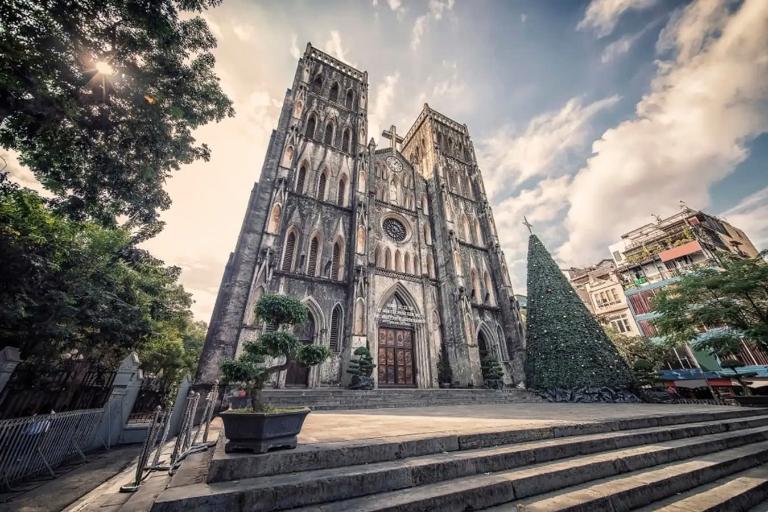 This cathedral represents the fusion of Vietnamese culture and French colonial influences