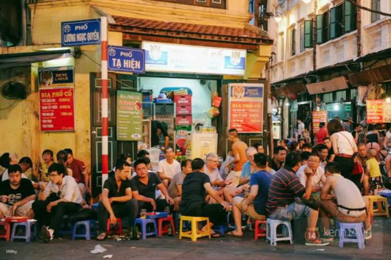 A night food tour is the perfect way to experience the city after dark.