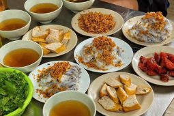 If you're looking for an authentic Thanh Tri rice roll experience, head to Dai Dong Street.