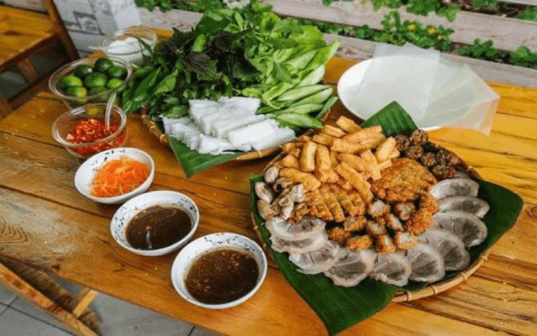 Bun Dau Long Nuong in Hoang Cau is no stranger to locals and fans of this unique dish