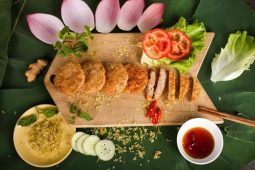 Green rice patties, is a beloved dish from Vietnam, particularly famous in the northern regions.