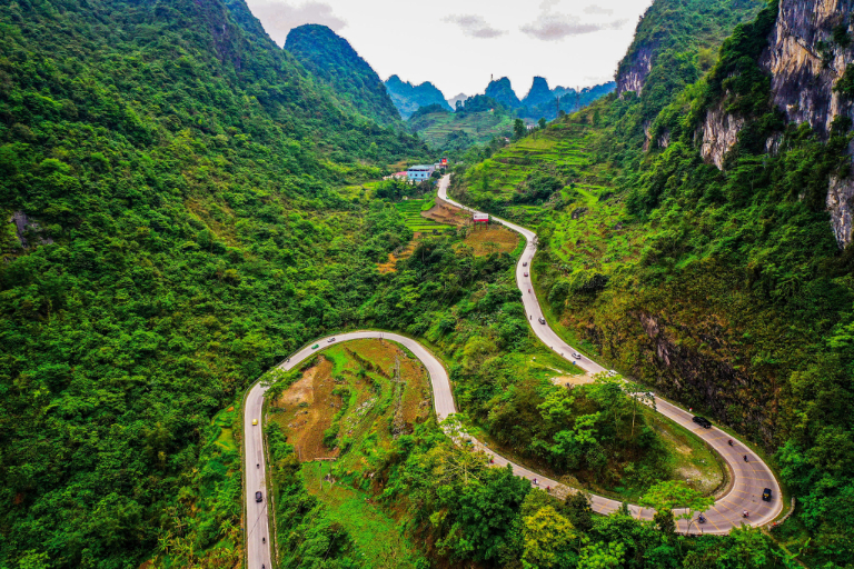 China Border Crawl Loop