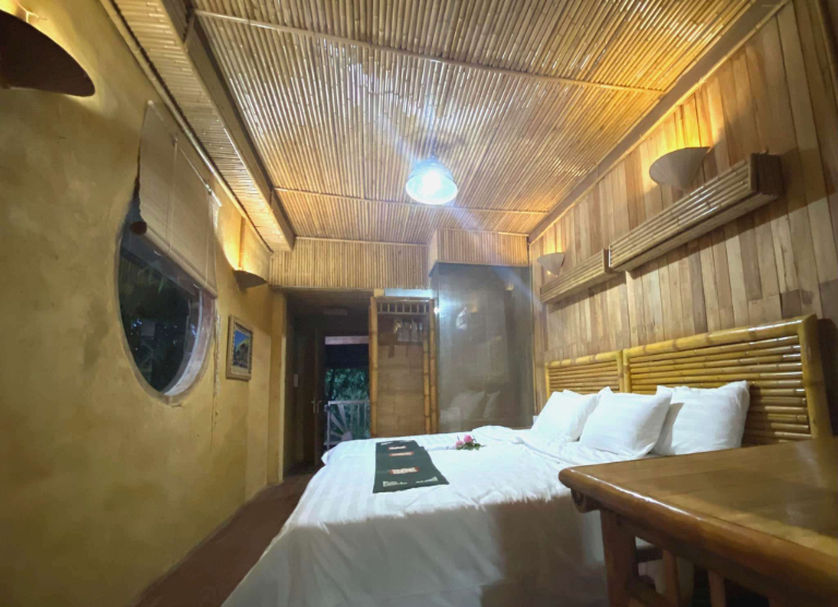 Accommodation in Quan Ba