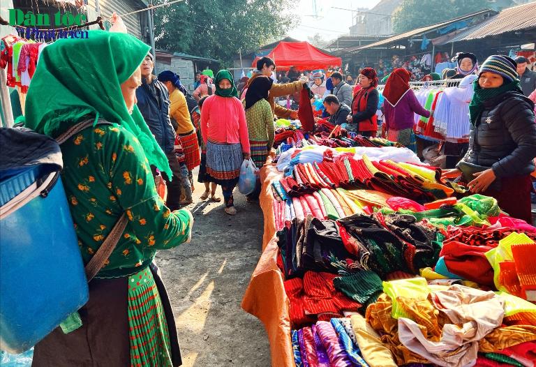 Its markets offer a glimpse into the everyday lives of the ethnic communities here.