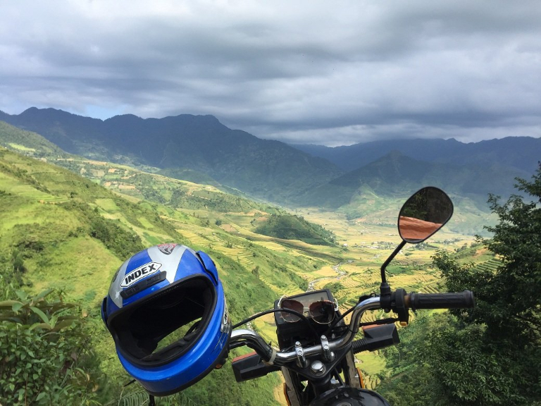 One of the highlights of this route is the breathtaking terraced rice fields.