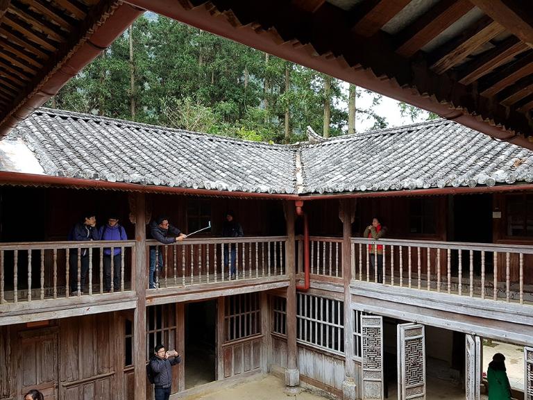 Hmong Kings’ Palace