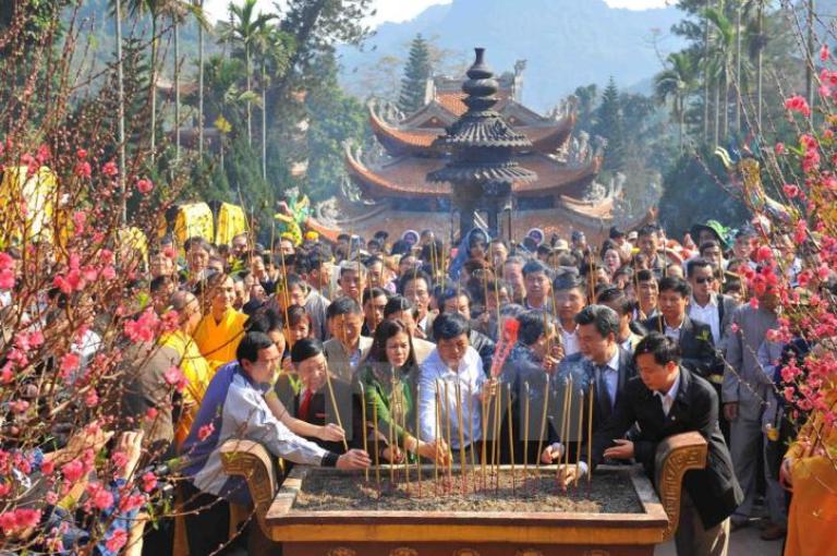 Perfume Pagoda Festival