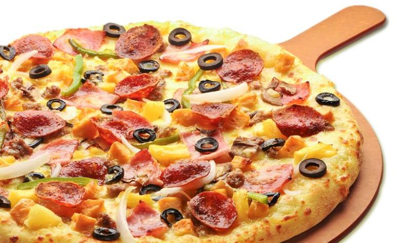 Regarding toppings, Pizza Hanoi presents an amazing range of options.