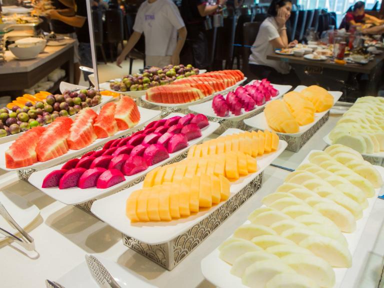 Vietnamese desserts rely on whole, natural ingredients makes them among the better ones.