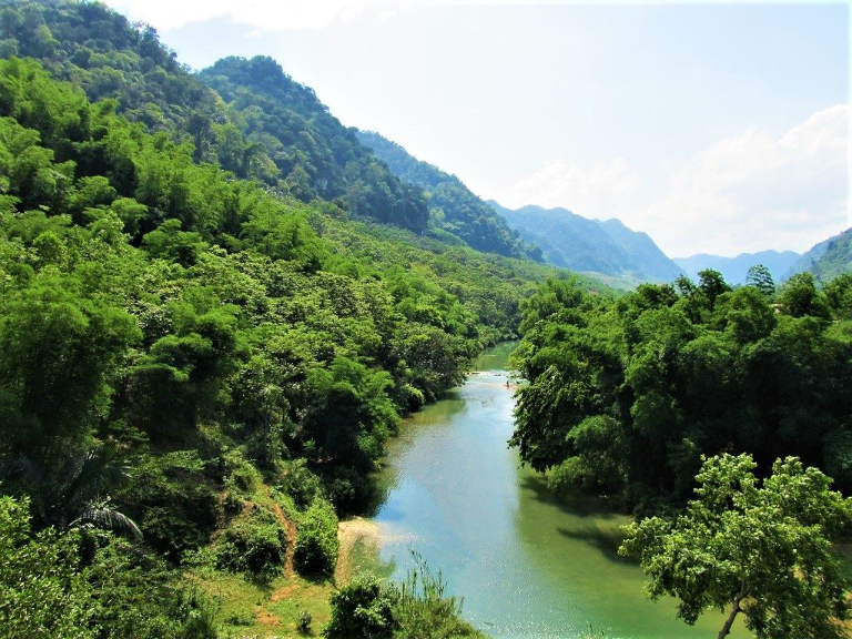 Vietnam’s Limestone Loop