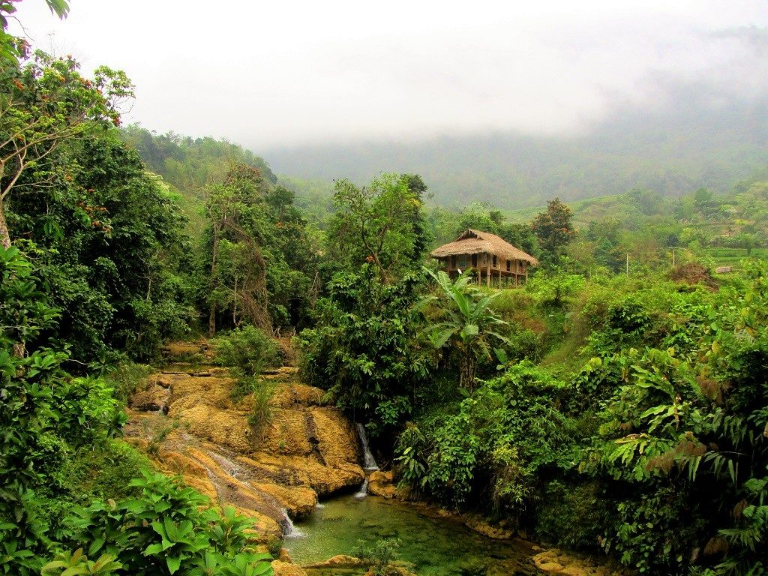 Vietnam’s Limestone Loop