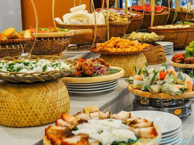 Buffets in Hanoi offer an extensive variety of dishes