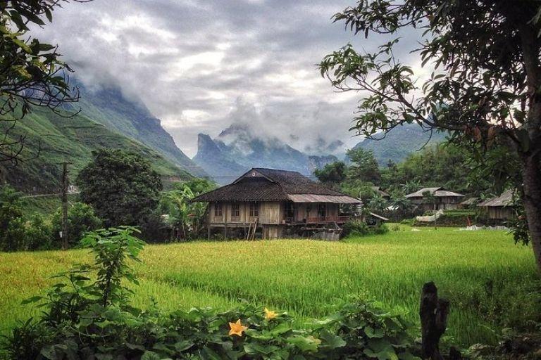 The unique design of homes in Du Gia Village features traditional stilt architecture