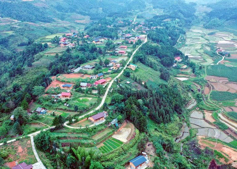 Nam Dam Village, in Ha Giang, is a UNESCO Geopark with stunning landscapes.