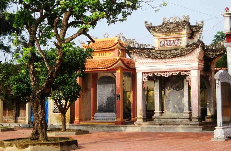 Sung Khanh Pagoda, built in the 14th century, symbolizes spiritual devotion.