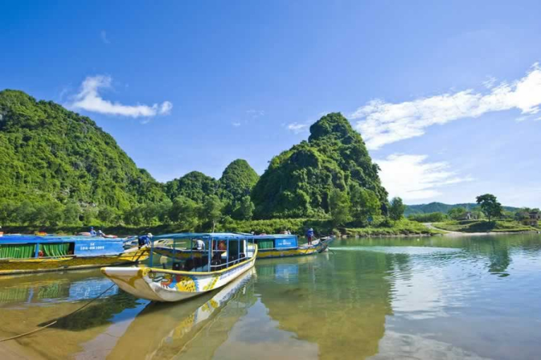 Beautiful Routes in Central Vietnam