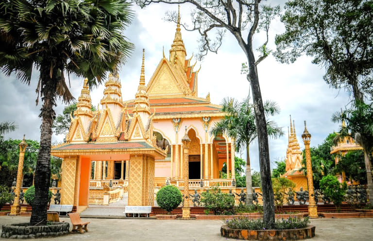 Khmer Temple-Hopping Motorbike Loop in Tra Vinh