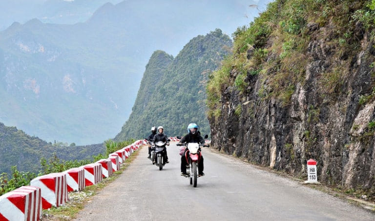 Recommendations for First-Time Motorbike Riders in Ha Giang