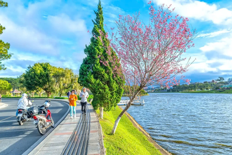 Saigon to Dalat by motorbike