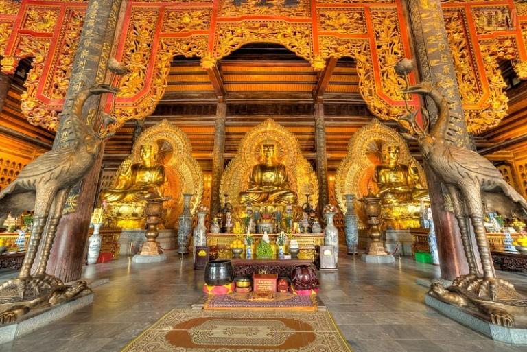 The hall with a 100-ton bronze Buddha is the spiritual center of the pagoda.