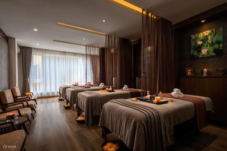 Experience unique massage services at Urban Oasis Spa, from hot stone therapy to Swedish relaxation and exclusive VIP packages.