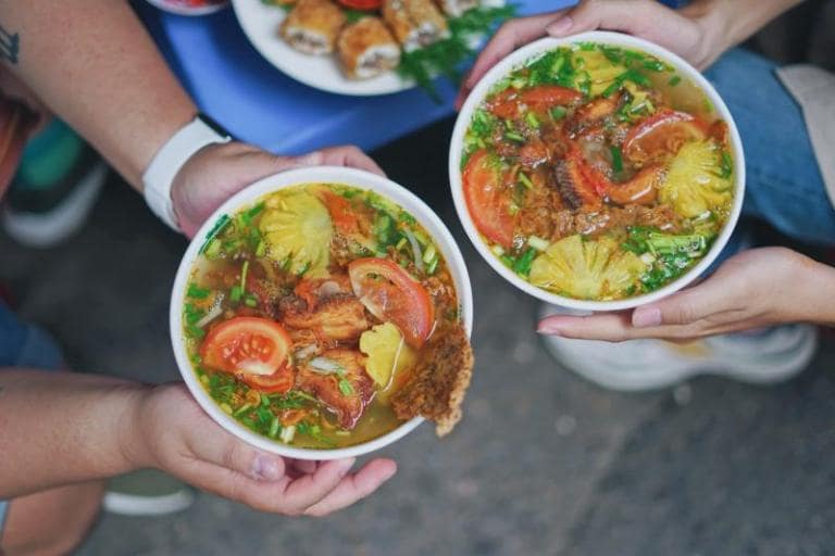 Food tours in Hanoi provide a delicious way to explore the city’s diverse street food scene.