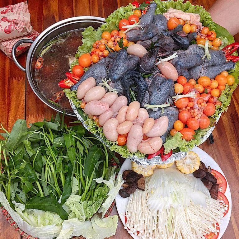 Black chicken hotpot is a flavorful communal dish perfect for gatherings on chilly nights.