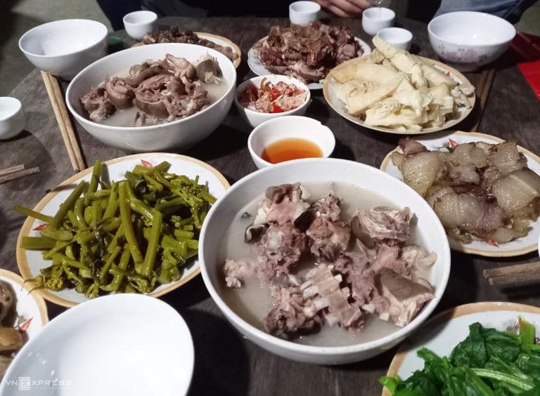 After trekking, indulge in the Dao cuisine, savoring fresh, local ingredients and hearty flavors.