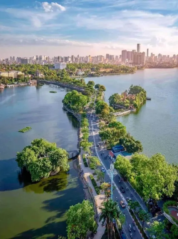 West Lake and Tran Quoc Pagoda