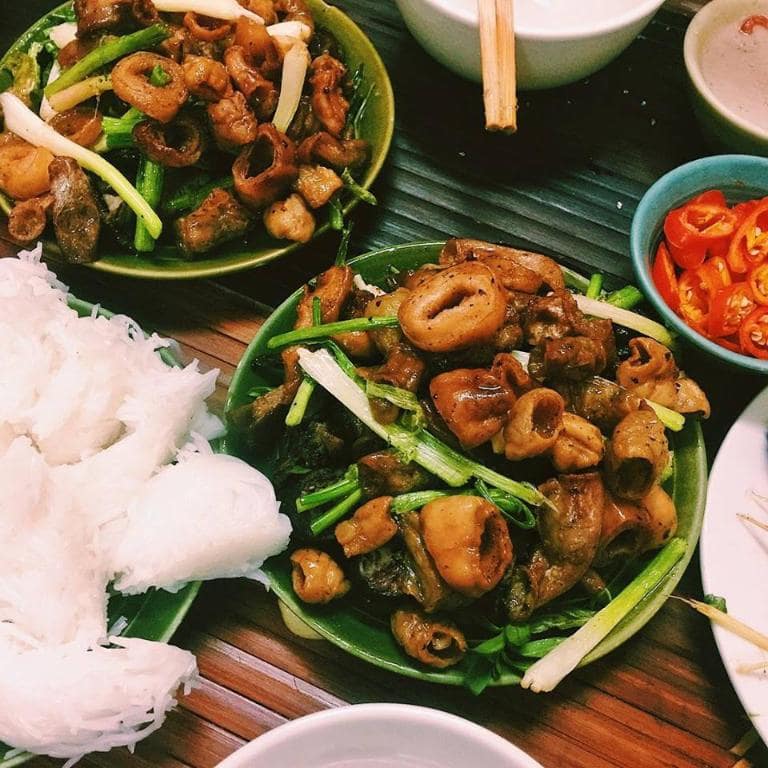 Fried Offal is a unique, flavorful dish with a crispy texture and aromatic taste.