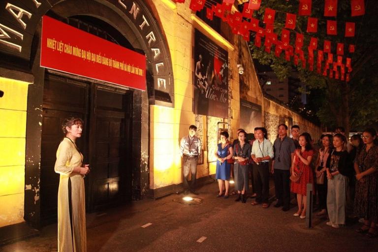 Explore Hanoi’s vibrant history and culture with a thrilling night tour.