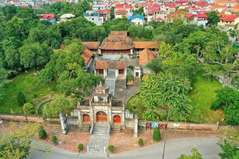 Hanoi has 17 suburban districts and towns, offering a mix of rural charm and urban expansion.