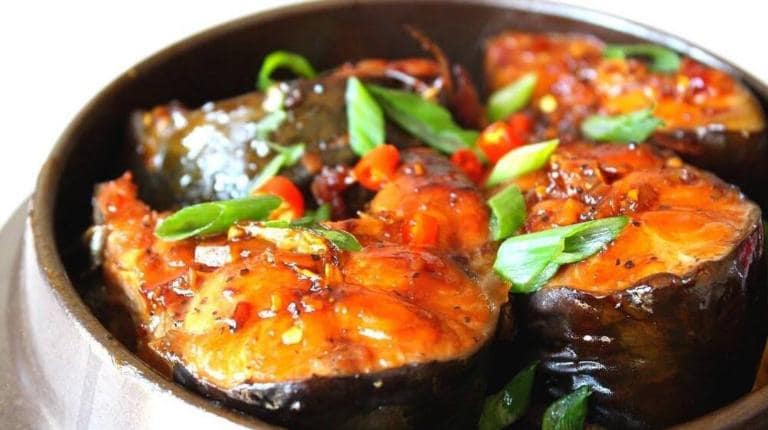 Ninh Binh braised fish is a rich and flavorful dish, slow-cooked with spices for a melt-in-your-mouth texture.