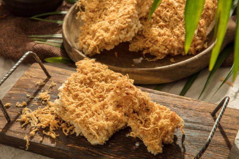 Crispy rice originated in Ninh Bình over 100 years ago, created to utilize leftover steamed rice.