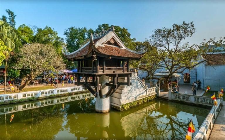 Built in 1049, Hanoi’s One Pillar Pagoda is a historic symbol of Vietnamese architecture.