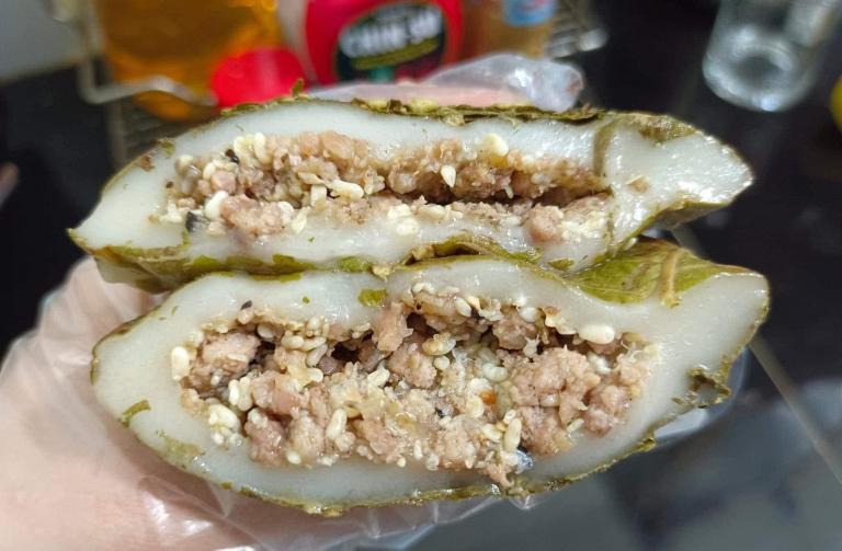 Ant Egg Cake in Cao Bang