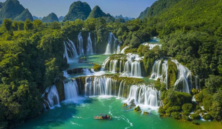 Ban Gioc Waterfall