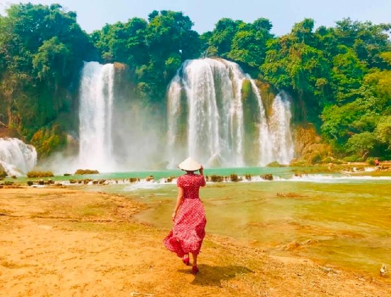 Ban Gioc Waterfall - Ba Be Lake Tour