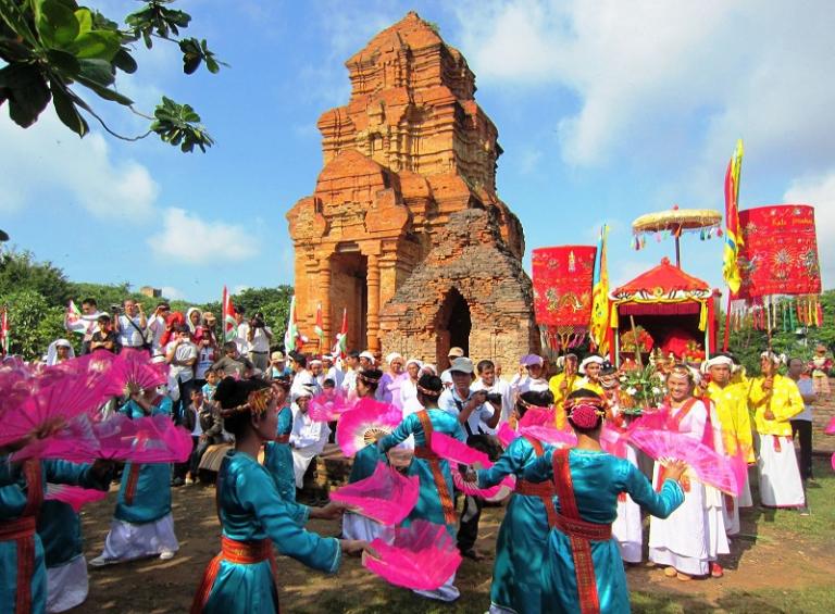 Best Time for Motorbike Tour in Vietnam