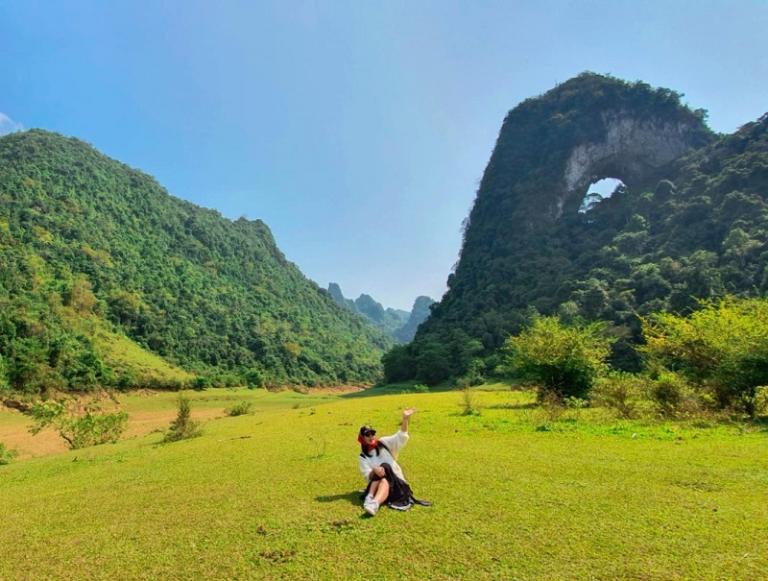 Cao Bang-Thung Mountain-Thang Hen Lake Tour